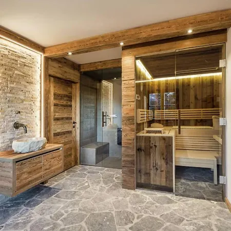 Beautiful Chalet In Hofmark With, Pool & Terrace - What'app - 0034-635-520-036 - For Reservations! *